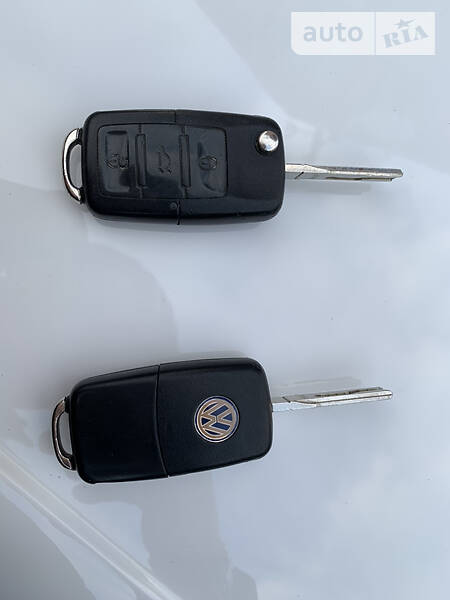 Хетчбек Volkswagen Golf 2009 в Вінниці