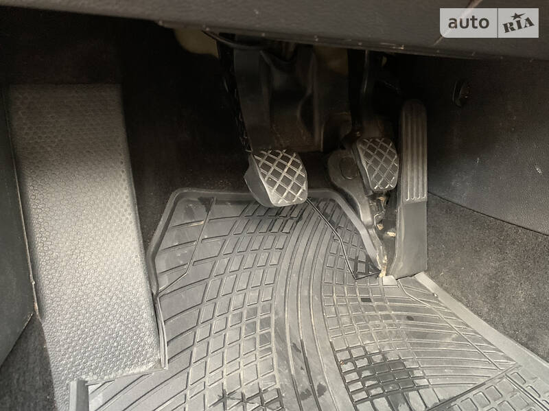 Хетчбек Volkswagen Golf 2009 в Вінниці