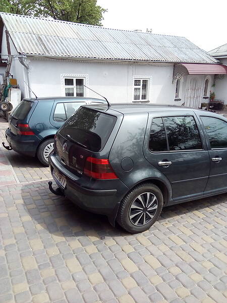 Хетчбек Volkswagen Golf 2000 в Підволочиську