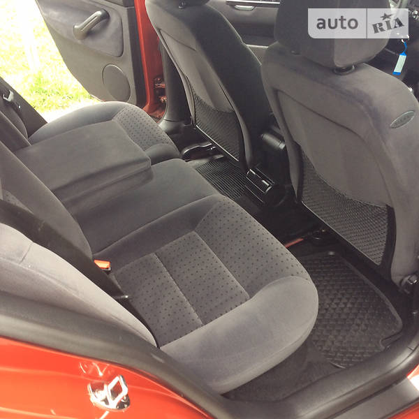 Хетчбек Volkswagen Golf 1998 в Києві фото 16 Хетчбек Volkswagen Golf 1998 в Києві