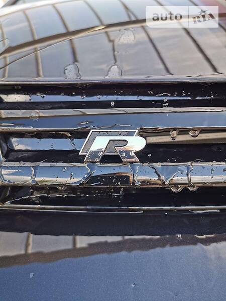 Хетчбек Volkswagen Golf 2011 в Києві