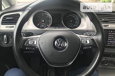 Универсал Volkswagen Golf 2015 в Гайвороне