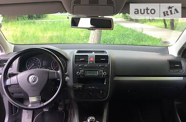 Універсал Volkswagen Golf 2009 в 