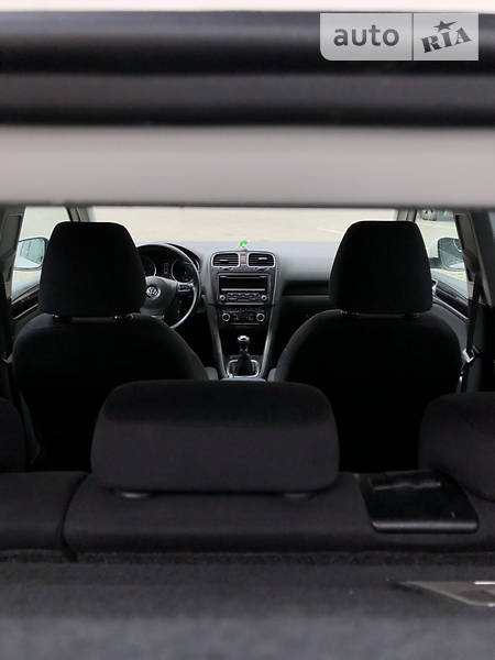Хетчбек Volkswagen Golf 2010 в Івано-Франківську