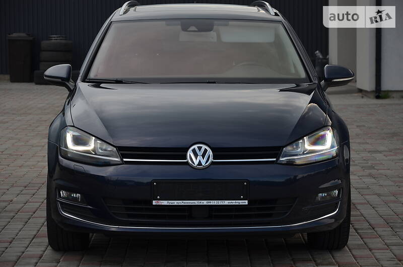 Універсал Volkswagen Golf 2015 в Луцьку