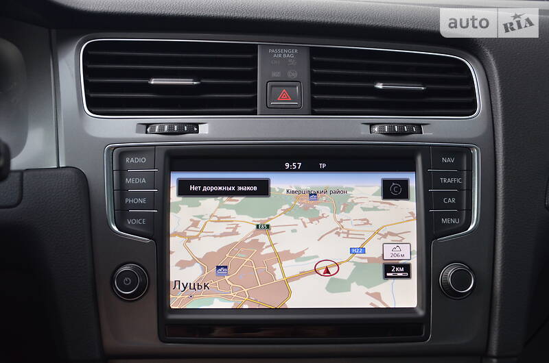 Універсал Volkswagen Golf 2015 в Луцьку