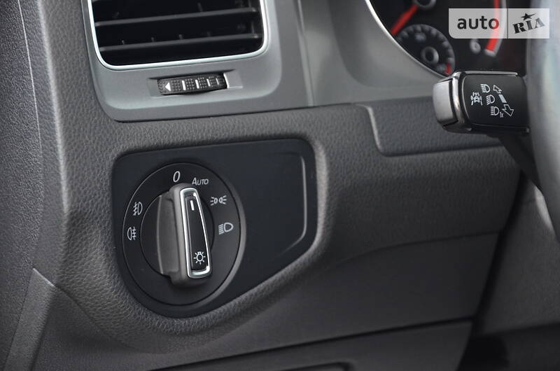 Універсал Volkswagen Golf 2015 в Луцьку