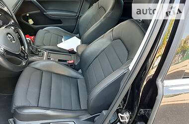 Універсал Volkswagen Golf 2014 в 