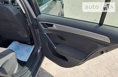 Універсал Volkswagen Golf 2016 в 