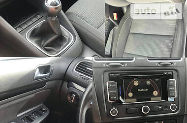 Універсал Volkswagen Golf 2012 в 