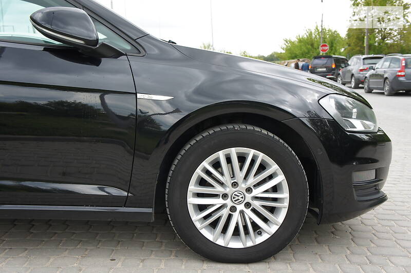 Універсал Volkswagen Golf 2014 в Чорткові