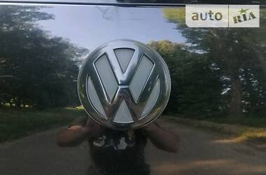 Хэтчбек Volkswagen Golf 2000 в Тростянце