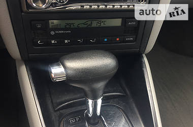 Універсал Volkswagen Golf 2001 в 