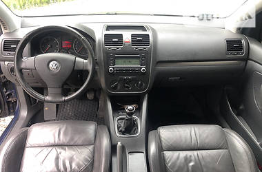 Хетчбек Volkswagen Golf 2007 в Міжгір'ї