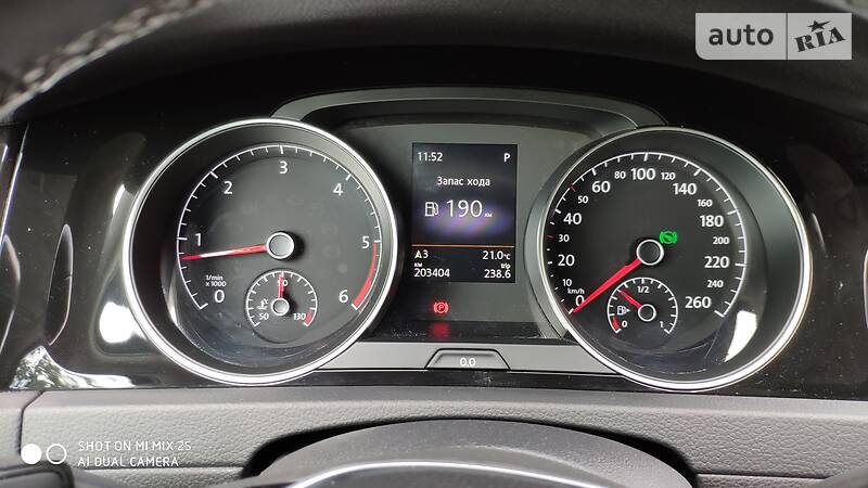 Універсал Volkswagen Golf 2016 в Чернівцях фото 24 Універсал Volkswagen Golf 2016 в Чернівцях