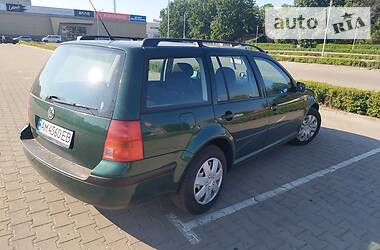 Універсал Volkswagen Golf 2000 в 
