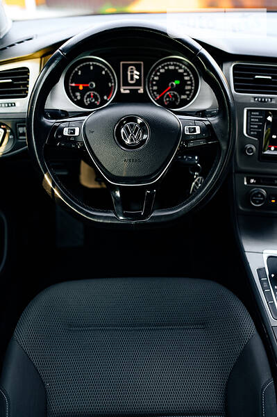 Хетчбек Volkswagen Golf 2013 в Мукачевому фото 24 Хетчбек Volkswagen Golf 2013 в Мукачевому