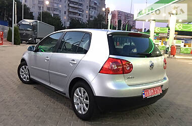 Хетчбек Volkswagen Golf 2008 в 