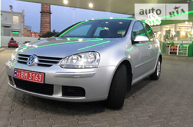 Хетчбек Volkswagen Golf 2008 в 
