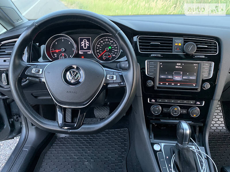 Універсал Volkswagen Golf 2018 в Дніпрі фото 2 Універсал Volkswagen Golf 2018 в Дніпрі