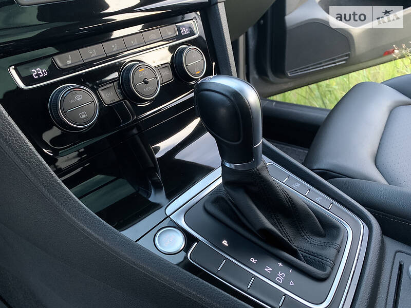 Універсал Volkswagen Golf 2018 в Дніпрі фото 14 Універсал Volkswagen Golf 2018 в Дніпрі