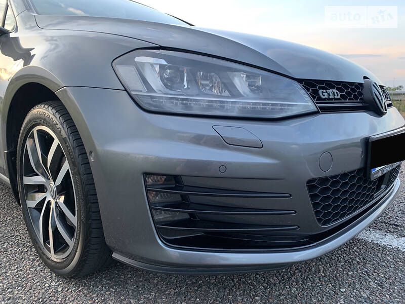 Універсал Volkswagen Golf 2018 в Дніпрі фото 37 Універсал Volkswagen Golf 2018 в Дніпрі