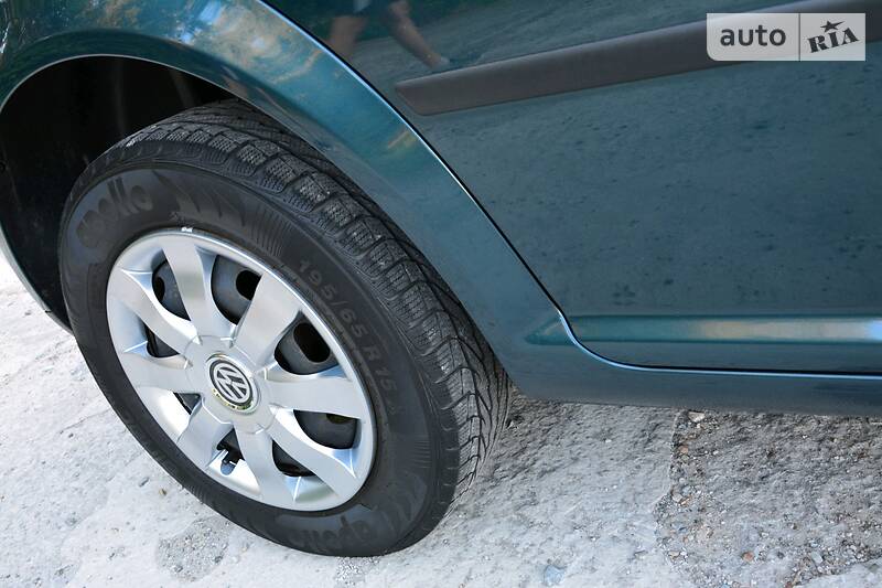 Універсал Volkswagen Golf 2001 в Дрогобичі