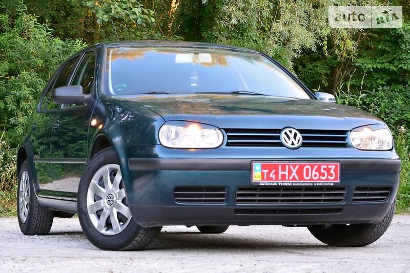 Універсал Volkswagen Golf 2001 в Дрогобичі