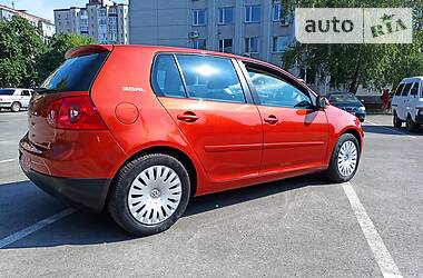 Хэтчбек Volkswagen Golf 2007 в Киеве