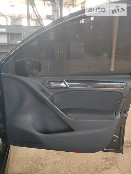 Хетчбек Volkswagen Golf 2012 в Києві