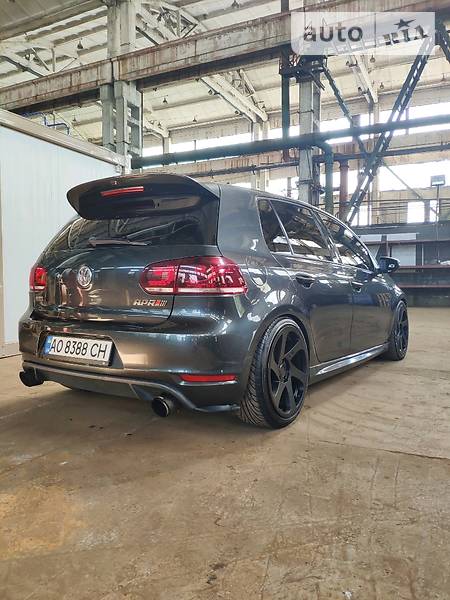 Хетчбек Volkswagen Golf 2012 в Києві