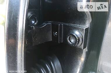 Хетчбек Volkswagen Golf 2001 в 