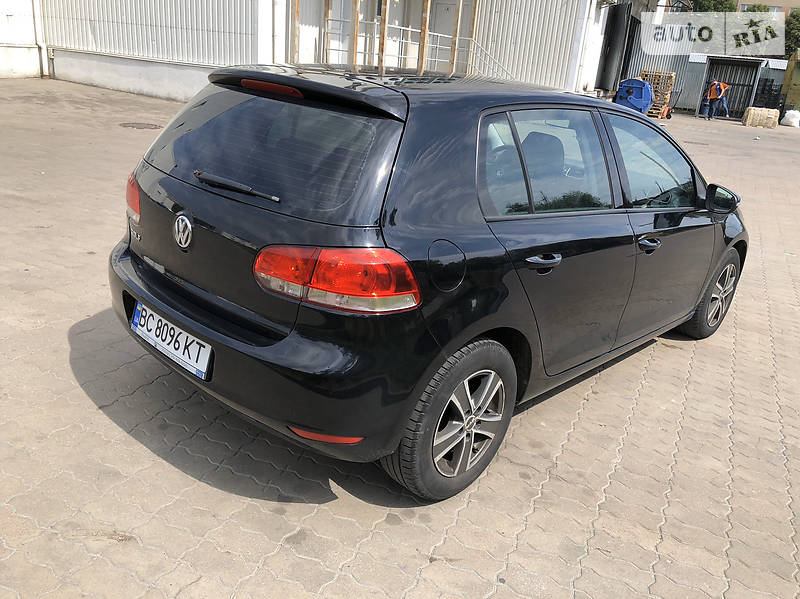 Хетчбек Volkswagen Golf 2009 в Львові