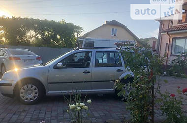 Універсал Volkswagen Golf 2000 в 