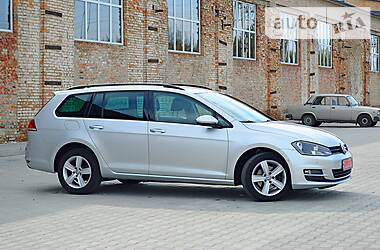 Універсал Volkswagen Golf 2014 в 
