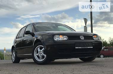 Хэтчбек Volkswagen Golf 2000 в Дрогобыче