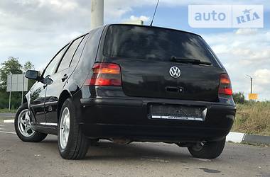 Хэтчбек Volkswagen Golf 2000 в Дрогобыче