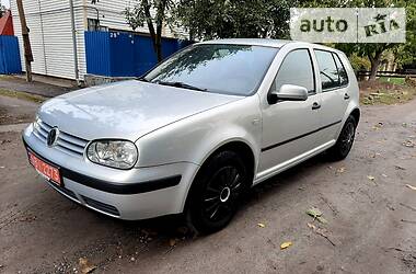 Хэтчбек Volkswagen Golf 2000 в Полтаве