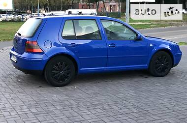 Хэтчбек Volkswagen Golf 1998 в Каменском