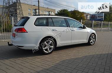 Универсал Volkswagen Golf 2015 в 