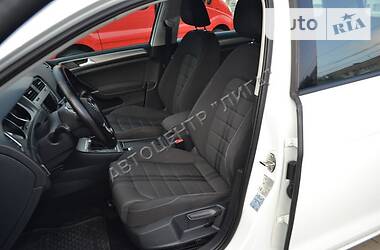 Универсал Volkswagen Golf 2015 в 