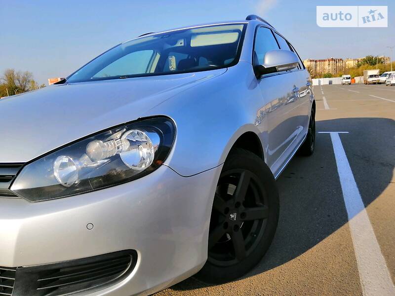 Универсал Volkswagen Golf 2011 в Кривом Роге