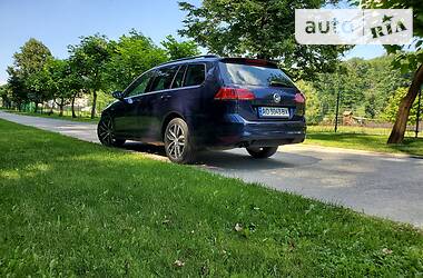 Универсал Volkswagen Golf 2014 в Мукачево