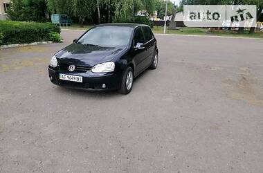 Хэтчбек Volkswagen Golf 2005 в Полтаве