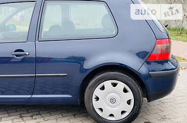 Хэтчбек Volkswagen Golf 2001 в Львове