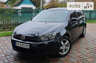 Універсал Volkswagen Golf 2011 в 