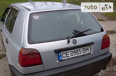Хэтчбек Volkswagen Golf 1994 в Чорткове