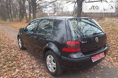 Хетчбек Volkswagen Golf 2001 в Ніжині