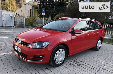 Универсал Volkswagen Golf 2015 в Тернополе