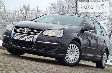 Універсал Volkswagen Golf 2009 в Самборі